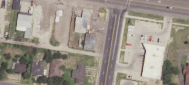 10 Leo Ave