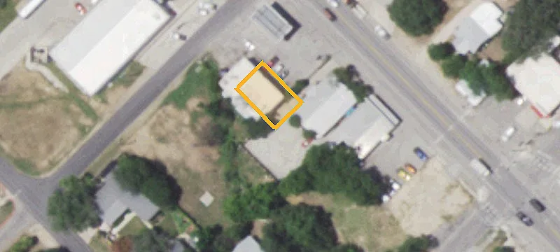 611 Main St