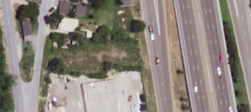 Frontage Rd