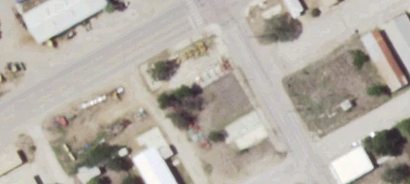 Nn Edwards Ave At E Hindes Ave Ave