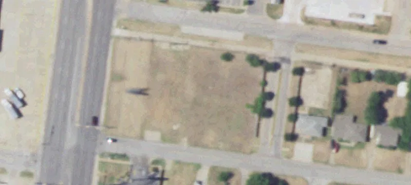 2406 Piedmont Pl