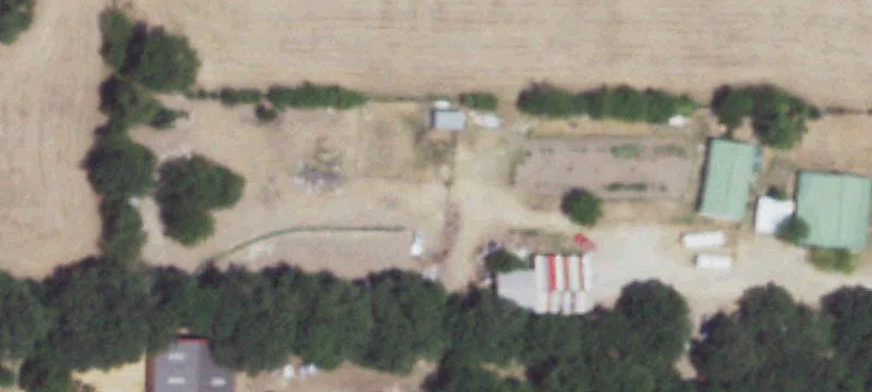 2404 Cir Dr