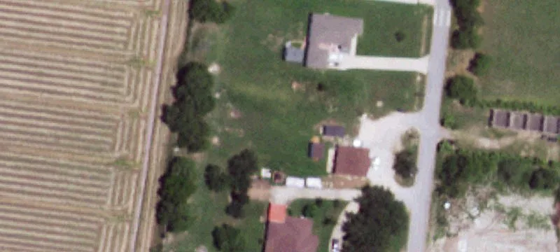 7321 Lakeside Blvd