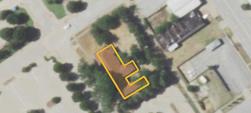 403 Lamar St