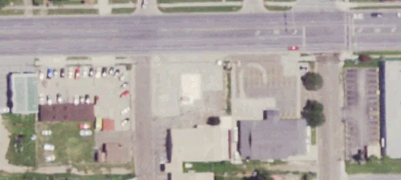 300 Edinburg Ave