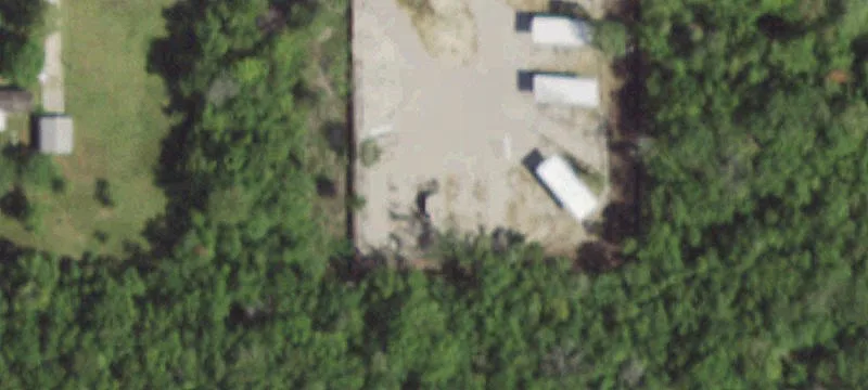 10806 Hillcrest Ln