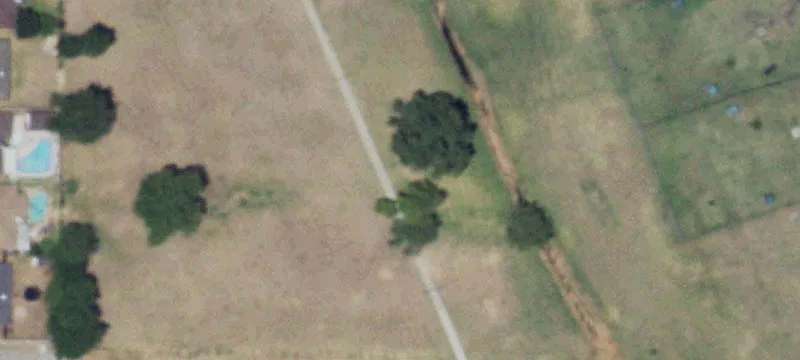 700 Knowles Dr