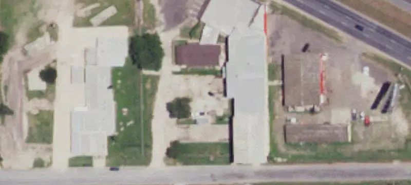 4020 Interstate 2nd 2