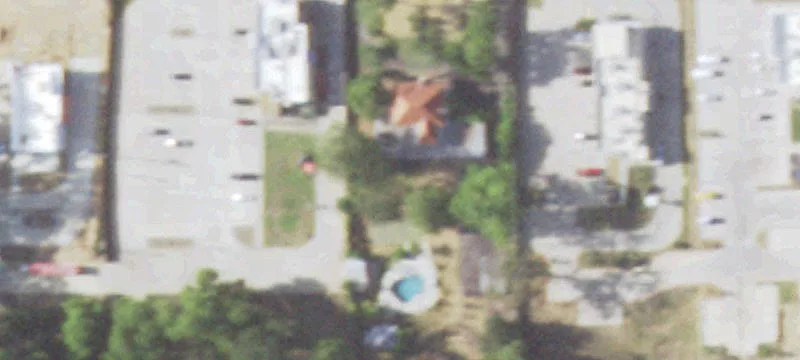 1002 Tyler St
