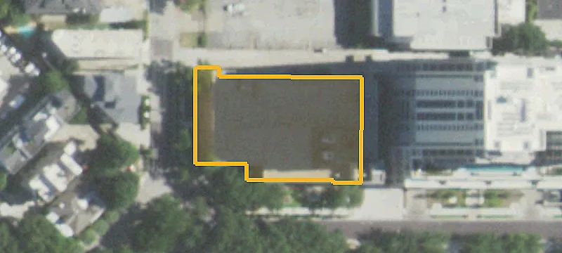 4211 Irving Ave