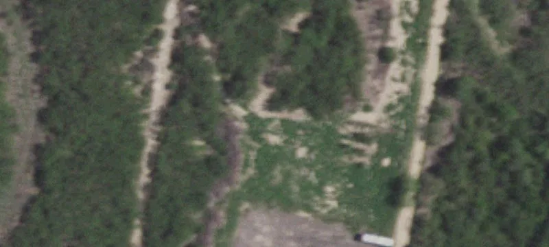 2710 Los Ebanos Rd
