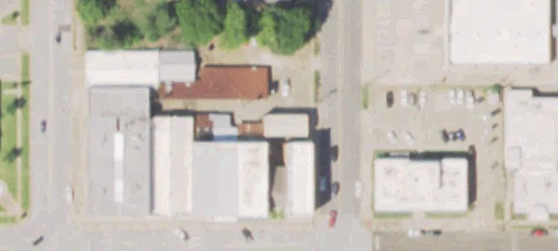 133 Henderson St