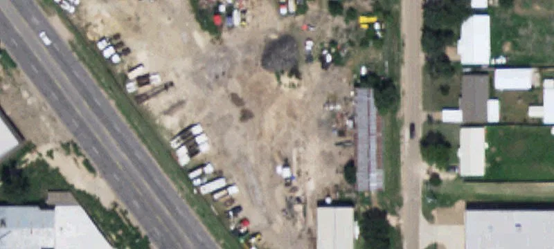 606 Hwy 87