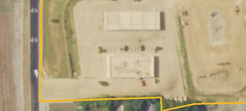 1930 Hwy 105th E
