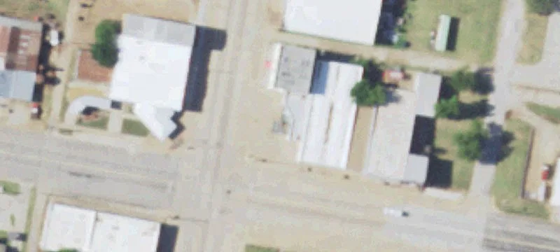 100 Ctr St