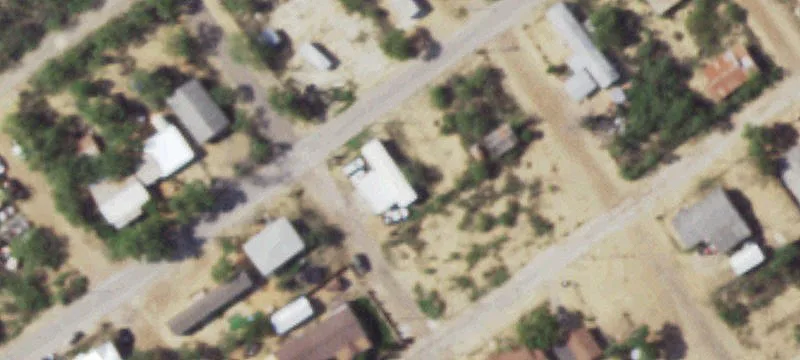 490 Diaz Ave