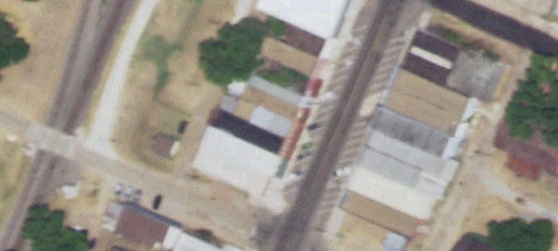 215 Main St