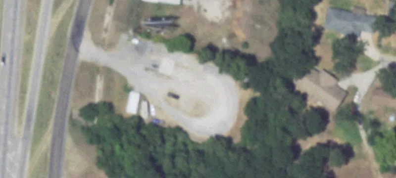 526 Frontage Rd