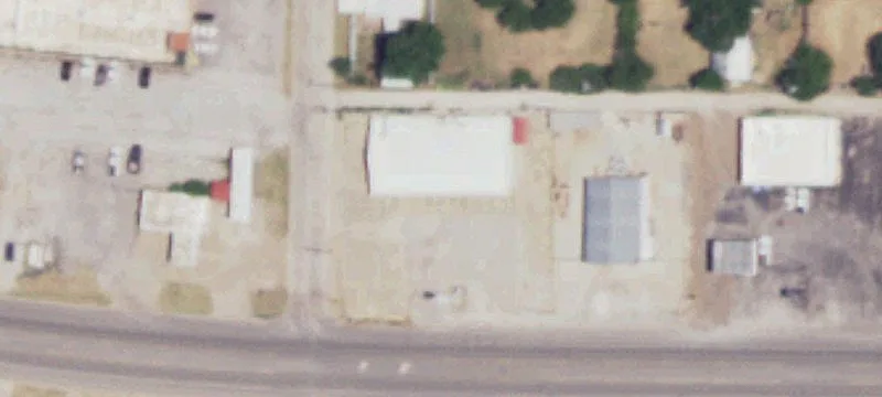 1128 Main St
