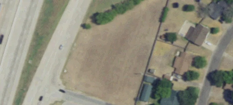 Frontage Rd