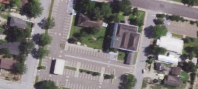 Flora Ave