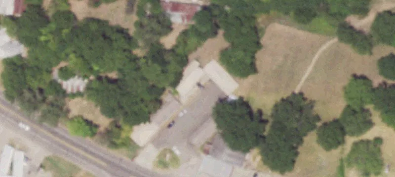 1807 Main St