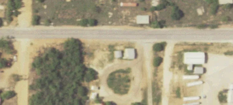 Flores Ave