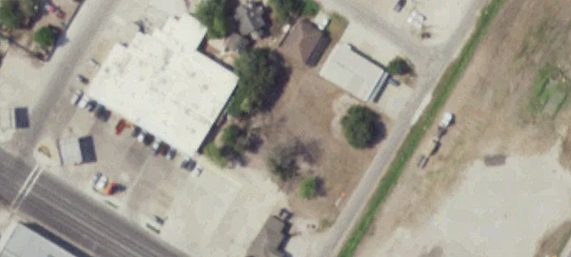 Leona St