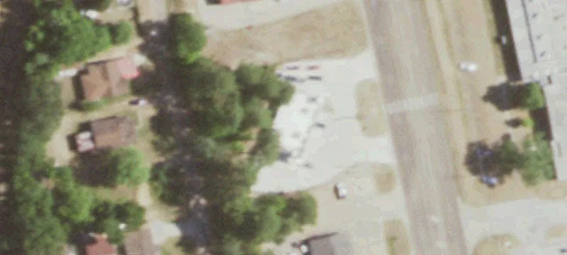 1304 Linda Dr