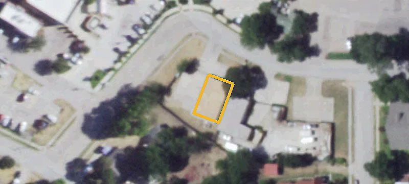 104 Goliad St