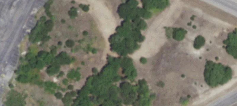 Edwards Dr