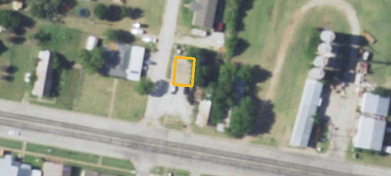 301 Main St