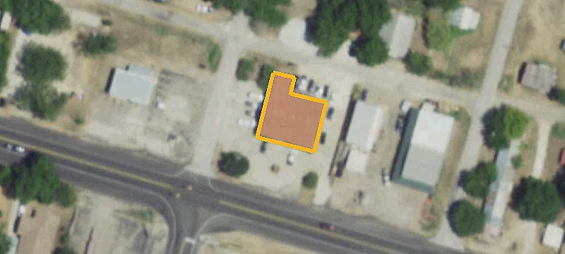 701 Ave C C
