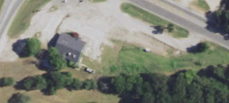 407 Hwy 114th E
