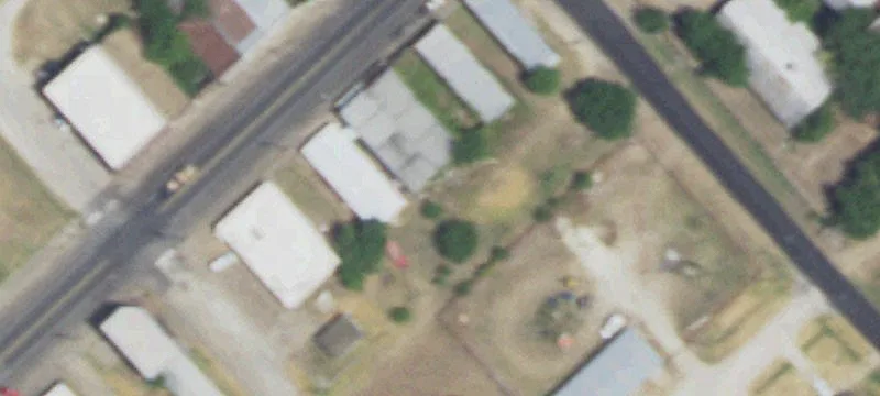 112 Bell St