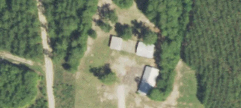 1411 Fm