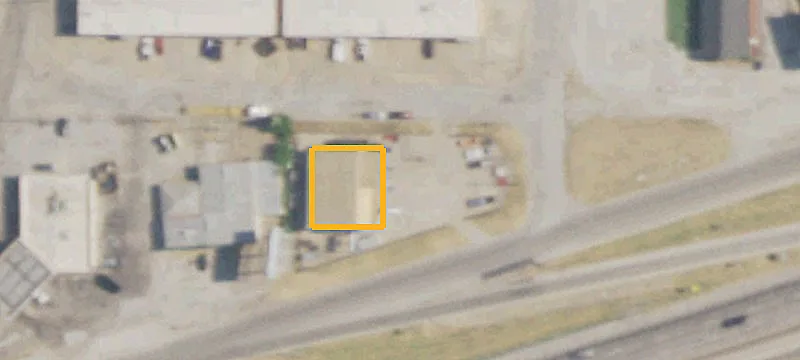 6011 Airport Fwy