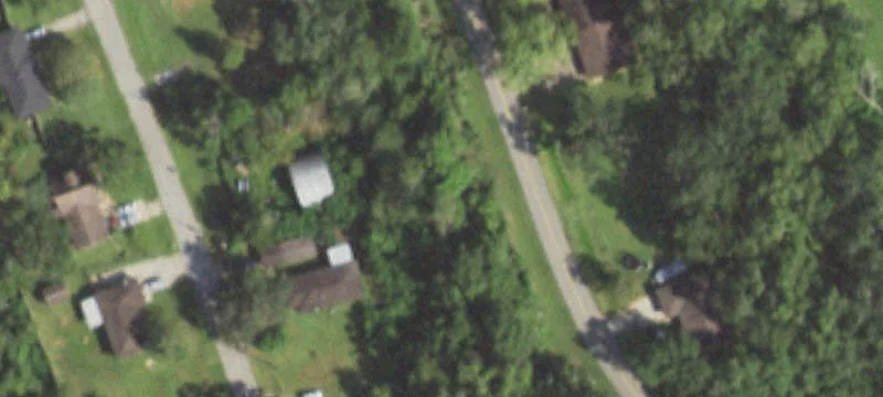 95 Robinhood Ln