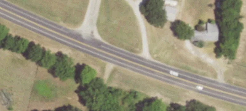 1320 Us Hwy 82nd W
