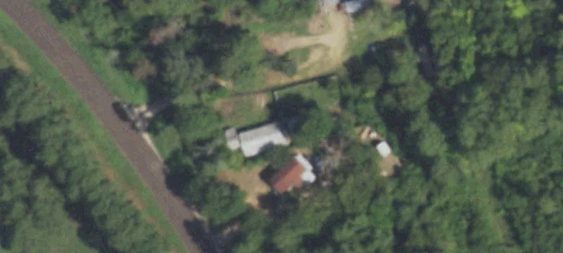 9526 Helens Ln