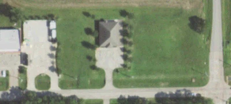225 Henderson Rd