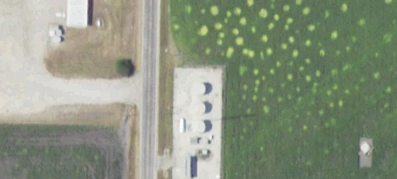4390 Fm 893