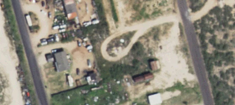 Iola Dr