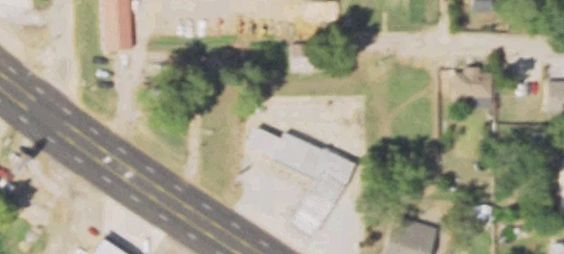 555 Dickinson Dr