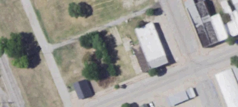 111 3rd St