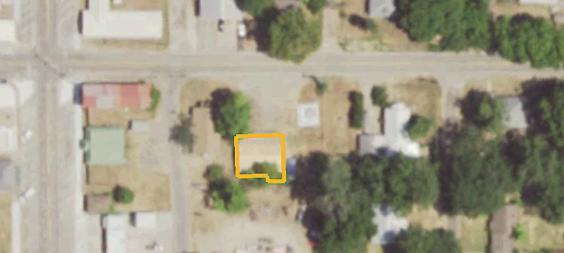 110 Clarksville St