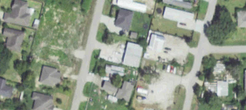 4417 Mistletoe Ln