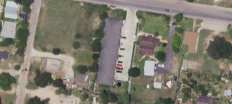 905 Ss Ave