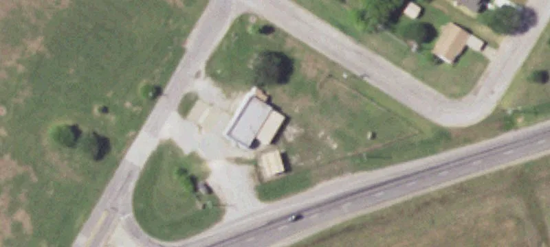 1101 Hwy 35th At Alamo Rd