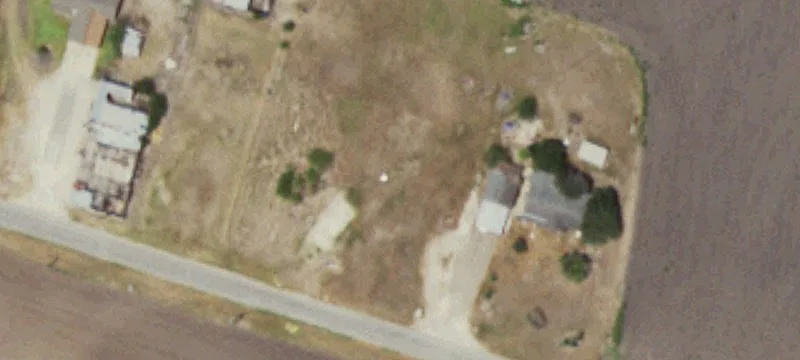 County Rd 14th S Of Driscoll